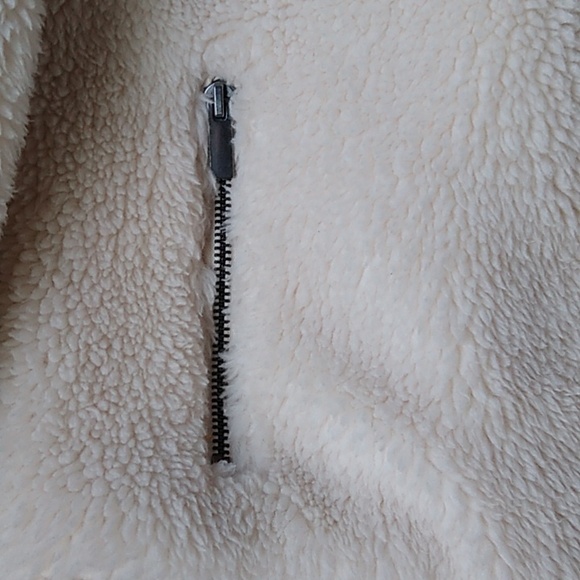 Sherpa Jacket by Universal Thread puffer jacket size s women - Picture 2 of 11